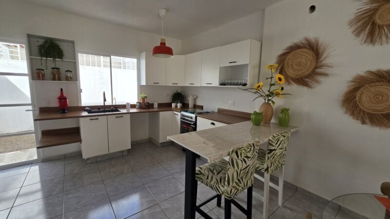 Casa Magnoli 359-B | Amueblada